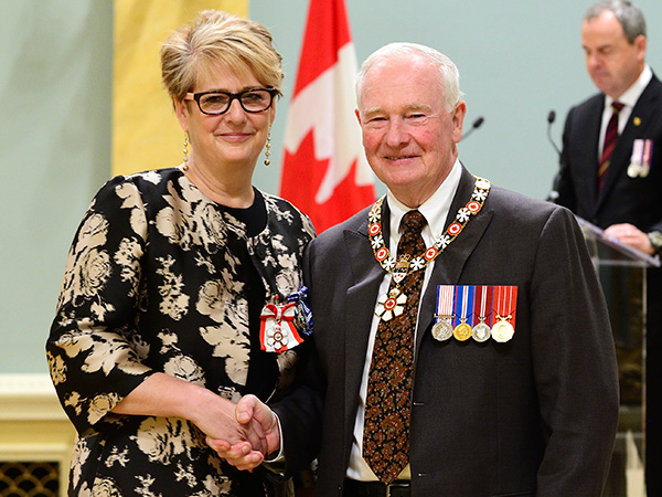 Dr. Catherine Zahn is awarded an Honorary Doctorate from Ryerson University